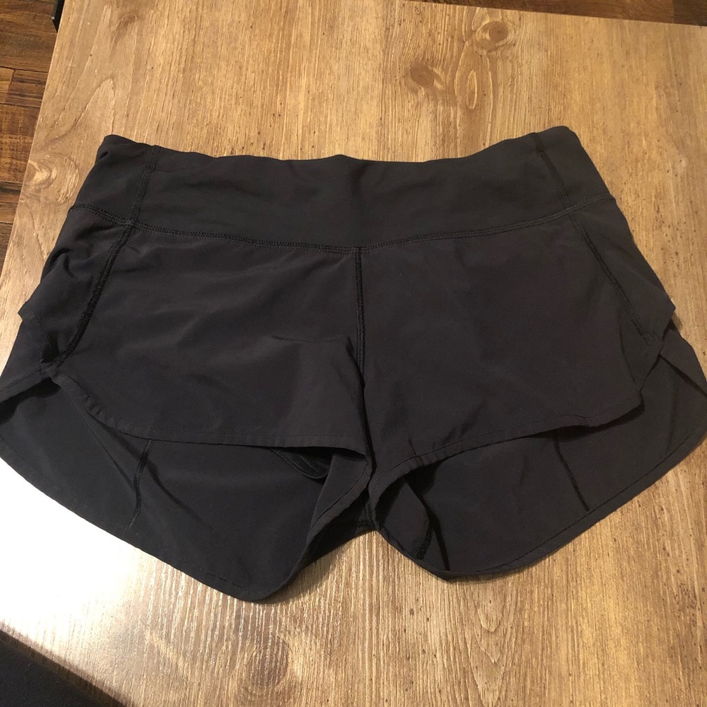Lululemon speed short size 6